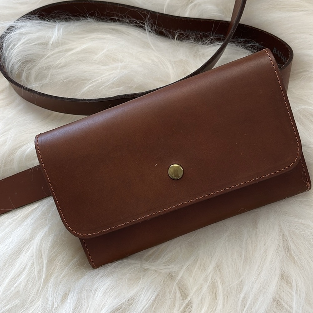Banana Republic Factory Leather Belt Bag XS/S - Picture 3 of 7